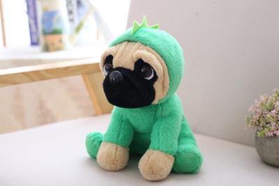 Adorable poupée chiot carlin en peluche
