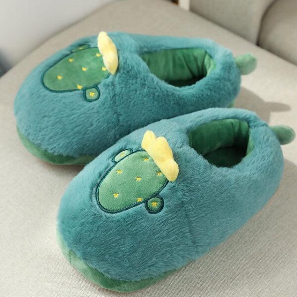Chaussons en peluche chauds pour femmes