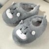 Chaussons en peluche chauds pour femmes