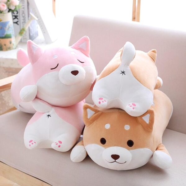 75eb3716f410e3d8f8be50c3d5d41504_9ce2317c-6f99-4087-92b2-7ce7968b7c9f.jpg Peluche Chien Shiba Inu en peluche