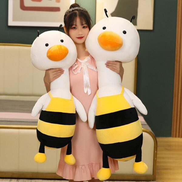 78fe8481-b3ac-4c97-82d7-45d8419481ed_8e3a0c6f-169b-41b6-9447-89529d777667.jpg Mignon canard habillé en abeille