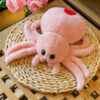 Peluche araignée sauteuse réaliste