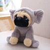 Adorable poupée chiot carlin en peluche