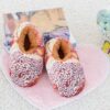Chaussons en peluche en pain cuit