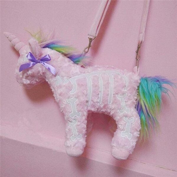 Animaux en peluche cheval licorne squelette