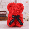 Ourson en roses rouge