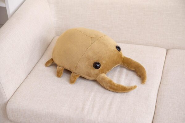 Peluche scarabée spectaculaire