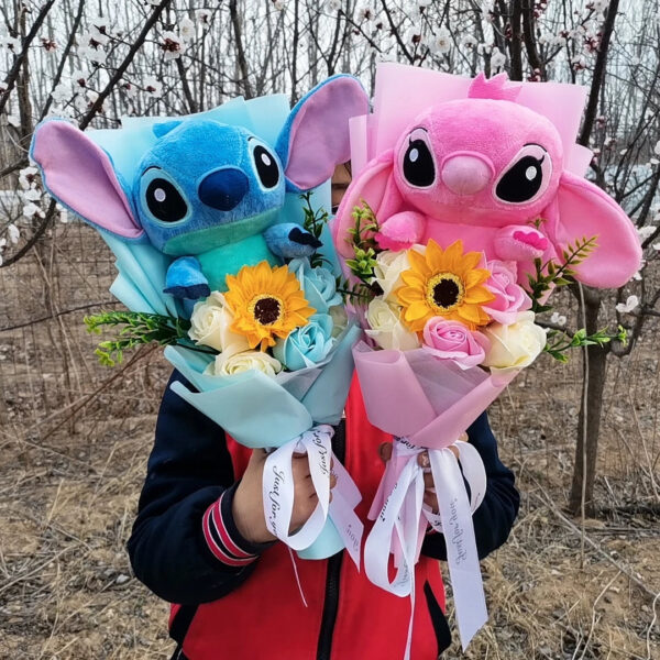 S8a6887860b904eb98015d9f72918518cS.jpg Bouquet de peluche Lilo & Stitch Avec Tournesol
