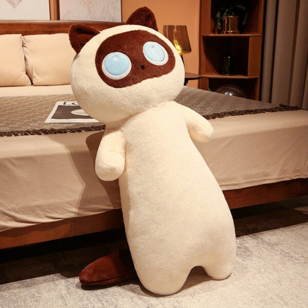 Peluches de chat aux grands yeux et aux longues peluches