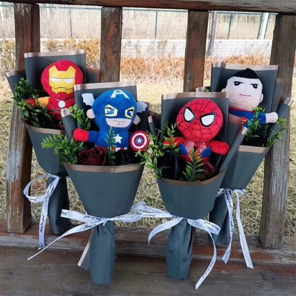 Sc2c96081a6c240539342640c609119aaH.jpg Bouquet de peluche Super Hero - Spider-Man - Iron Man - Superman Captain America