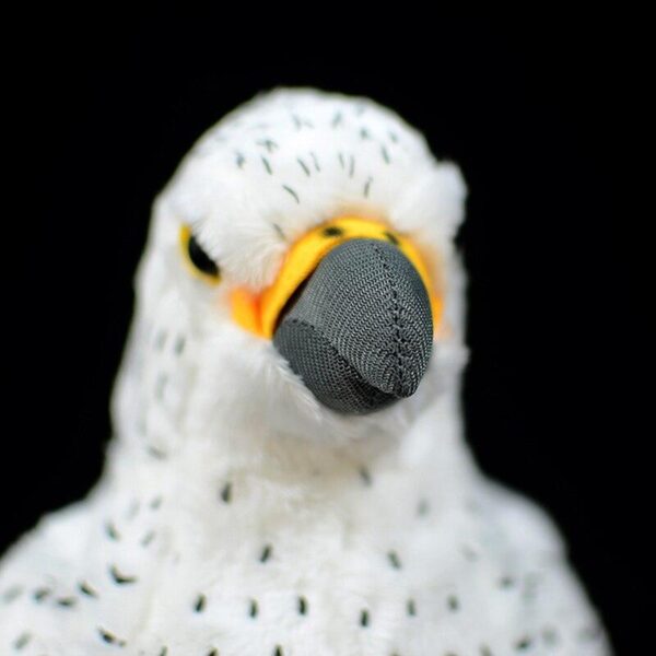 Peluche Gyrfalcon réaliste