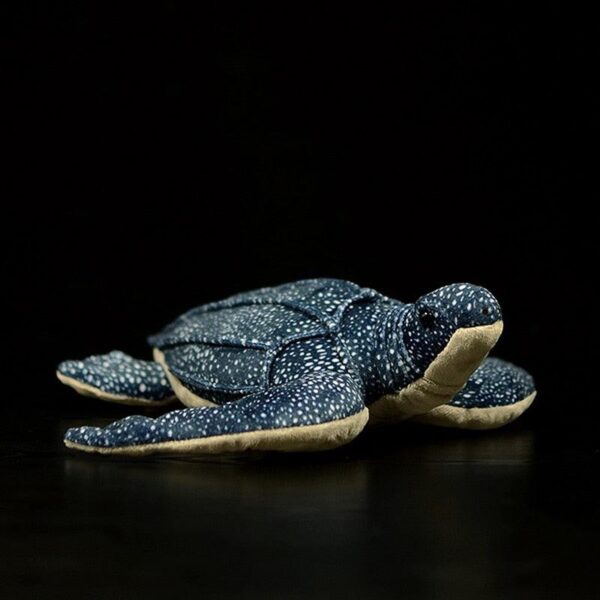 ad5a9b1d-3da8-4664-b938-ed5b13be6e90.jpg Tortue luth réaliste en peluche