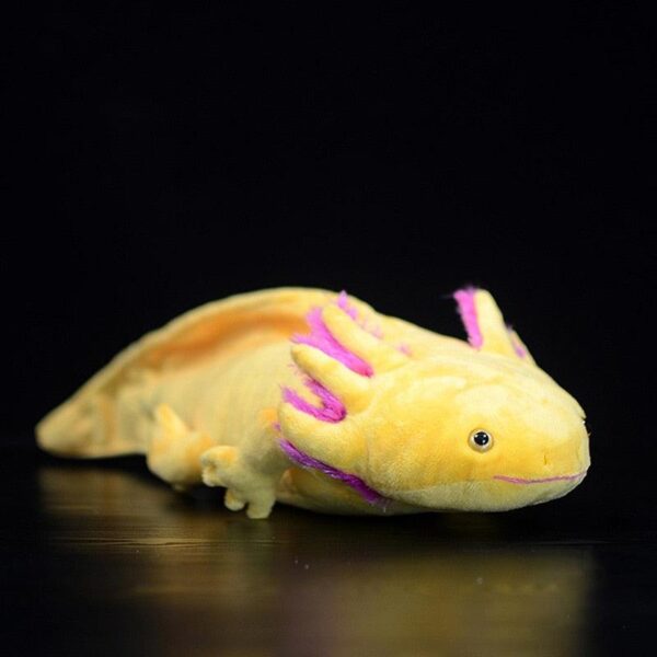 cf00d889-2922-49c6-b615-c176548365ae.jpg Peluche Axolotl Ambystoma Mexicanum jaune réaliste