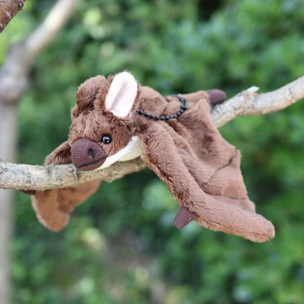 ec754e47-9f44-45ad-994e-c99738be277a.jpg Peluche Chauve-Souris Volante Mignonne et Ressemblante