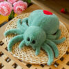 Peluche araignée sauteuse réaliste