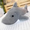 Requin blanc doux et tendre pour éloigner les méchants