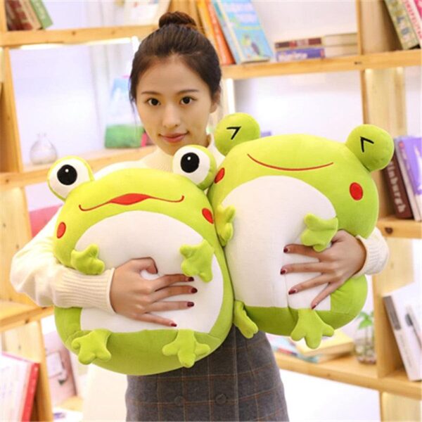 product-image-1273497934_559f6865-af4d-4b63-b32a-337e527b7947.jpg Poupée en peluche trois en un, grenouille aux grands yeux, faite à la main.