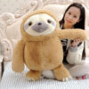 Grosse peluche paresseux marron et marrante