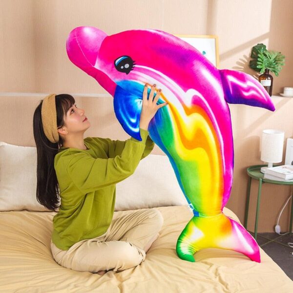 product-image-1469055925_82348635-3226-490e-9178-9e3a8a74cf31.jpg Peluche Dauphin arc-en-ciel géant et coloré