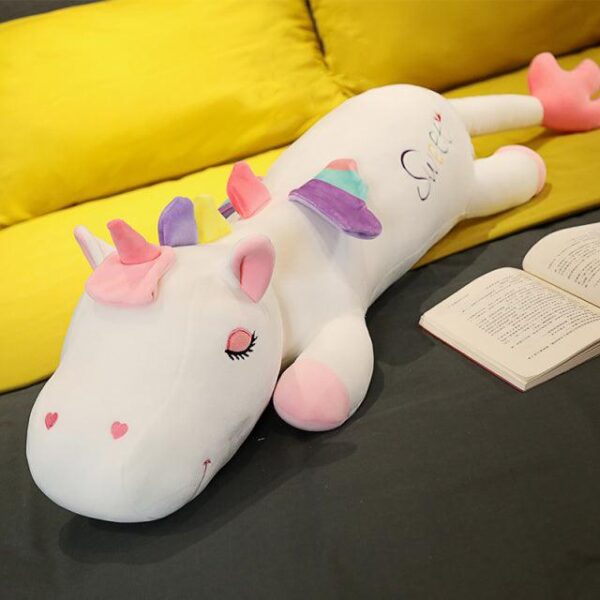 Grand animal en peluche Licorne couchée