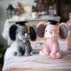 Peluche éléphant endormi de 9" pour la chambre de bébé
