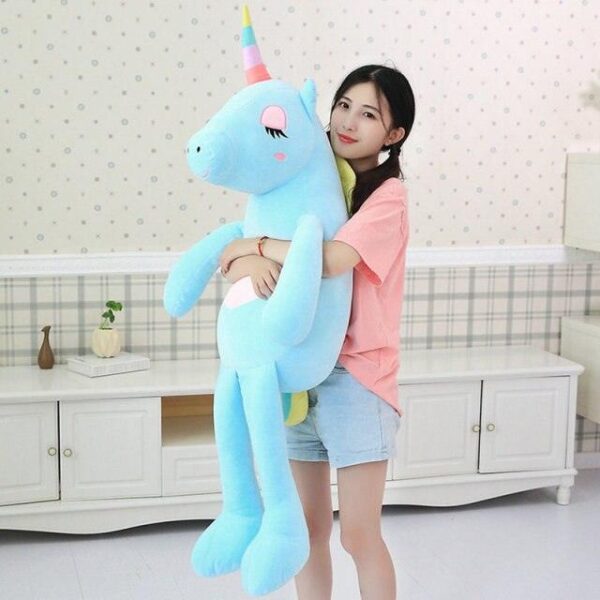 Ami animal licorne géante