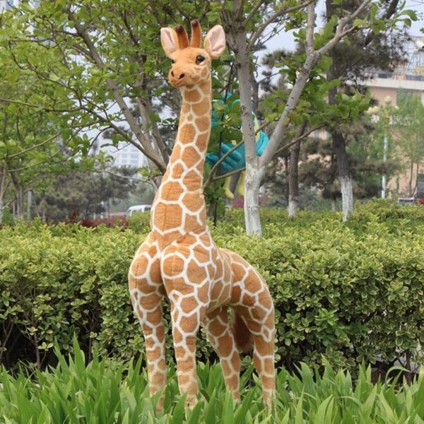 product-image-1832083196_828a4bf3-7e23-4691-a5fb-e188241b0961.jpg Animal en peluche Girafe Géante