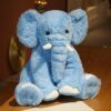 Peluche gros éléphant mignon et duveteux
