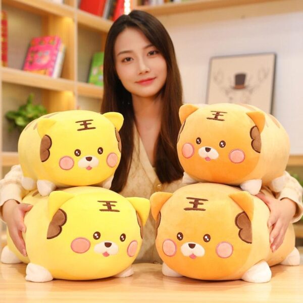 product-image-1908404247_4ff72ec1-4f2d-4211-81d2-1cc112111df9.jpg Peluches Kawaii Chubby Tiger