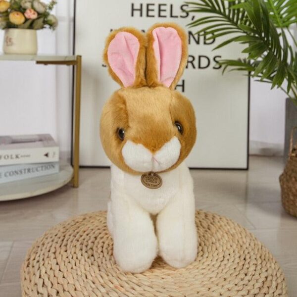 Animaux en peluche lapin réaliste