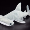 Requin marteau en peluche ultra réaliste