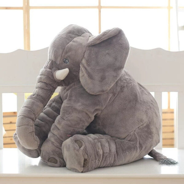 Peluche géante éléphant à utiliser comme doudou