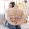 Corps musclé en peluche pour câlins