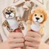 Marionnette à doigt en peluche