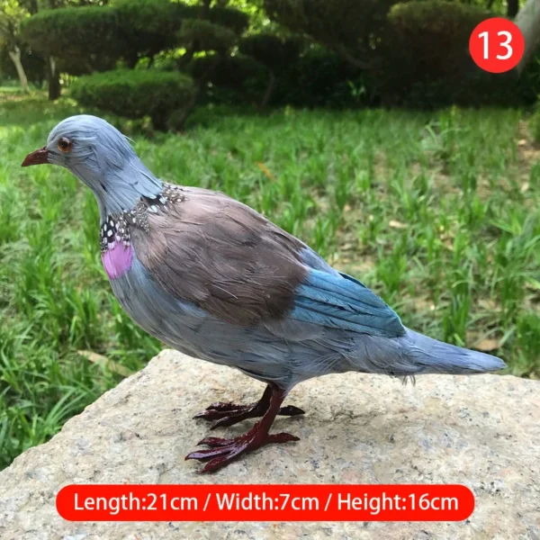 Ornement réaliste en forme de pigeon