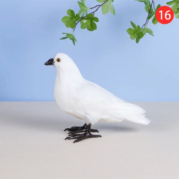 Ornement réaliste en forme de pigeon