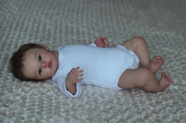 Poupée « Reborn » réaliste en silicone