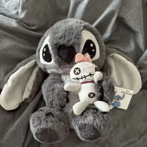 Poupée en peluche Stitch